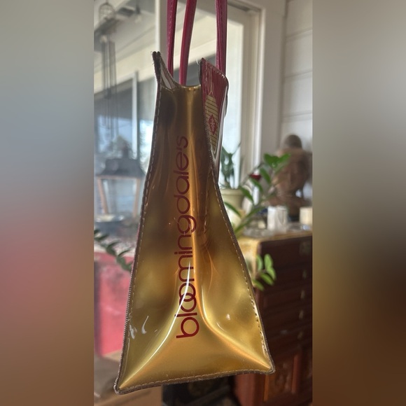 Bloomingdale's 2020 Year of the Rat TOTE BAG - Picture 4 of 9